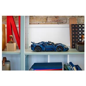 Lego Technic 2022 Ford GT 42154